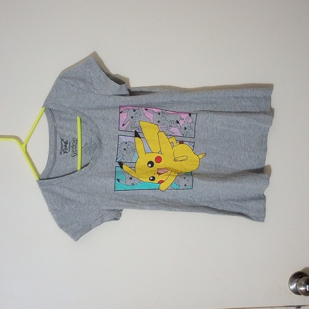 Mighty fine Pokemon women's t-shirt Gray size large